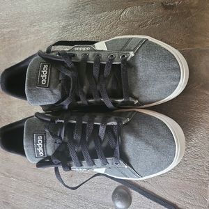 listing-status-banner